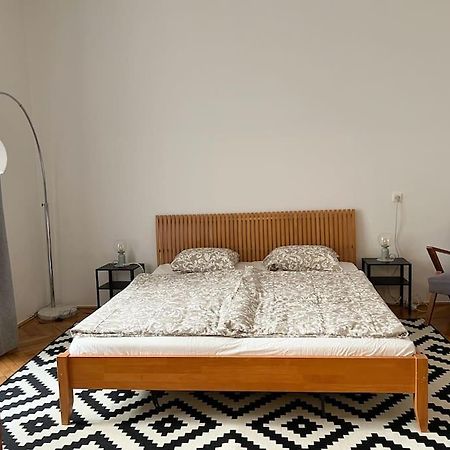 Authentic Buda Home Budapest Ngoại thất bức ảnh