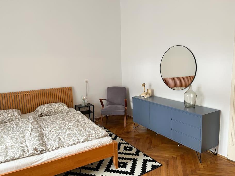 Authentic Buda Home Budapest Ngoại thất bức ảnh